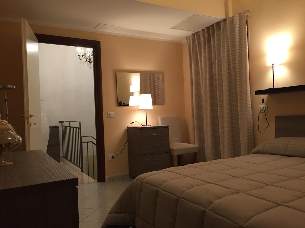 La Terrazza Sul Borgo Bed & Breakfast Serracapriola Ngoại thất bức ảnh